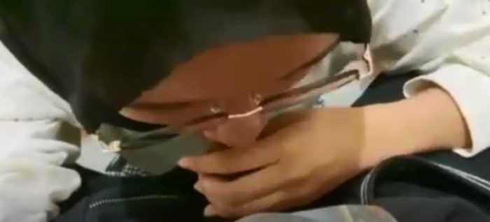 Bokep Indo Sepong Sampai Crot Di Muka