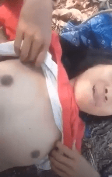 Bokep ABG Ngentot Dibelakang Rumah Pacar
