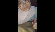 Bokep Indo Ewe Cewe Cantik Hijab Kacamata Sangean